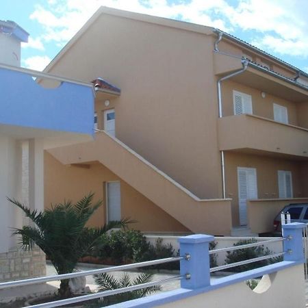 Apartments Domuzin Biograd Na Moru Exterior foto
